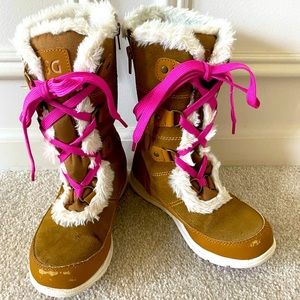 DSG Kids' Winter Boots Size 2
